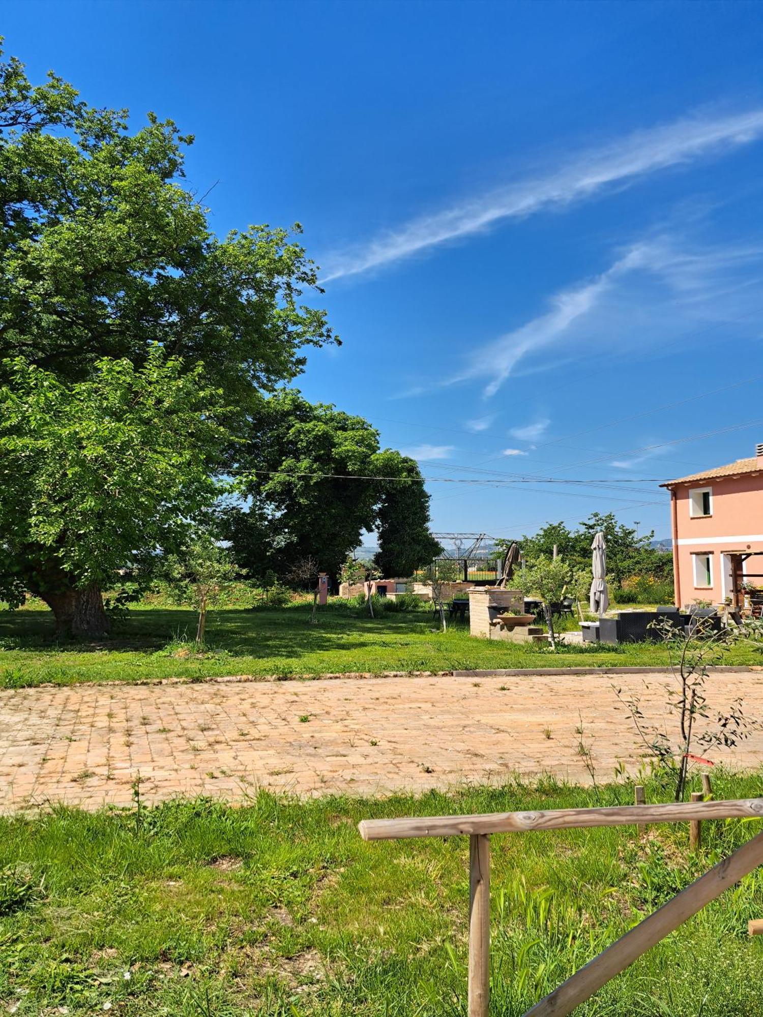 Il Buon Ritiro Villa Fano Luaran gambar